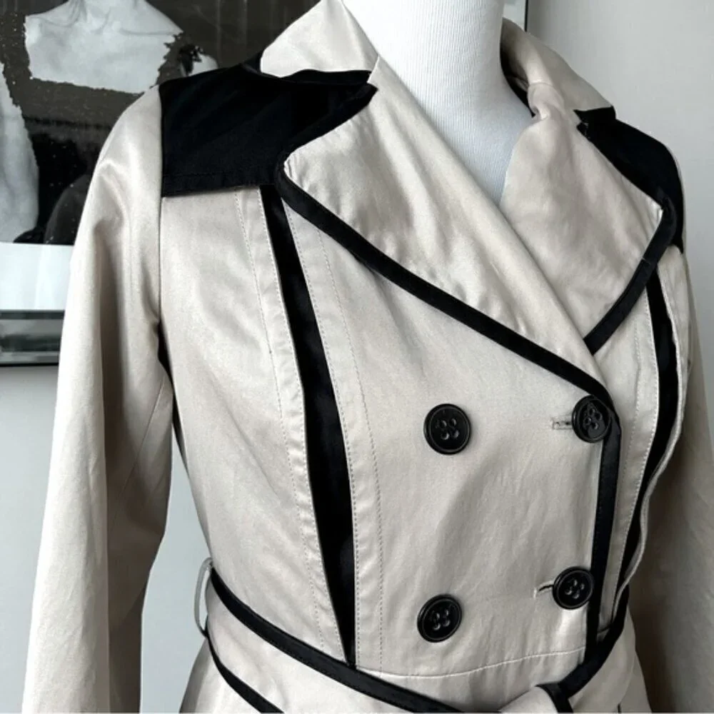 Principles by Ben de Lisi Fit and Flare Trench Coat (c) - Picture 3 of 12